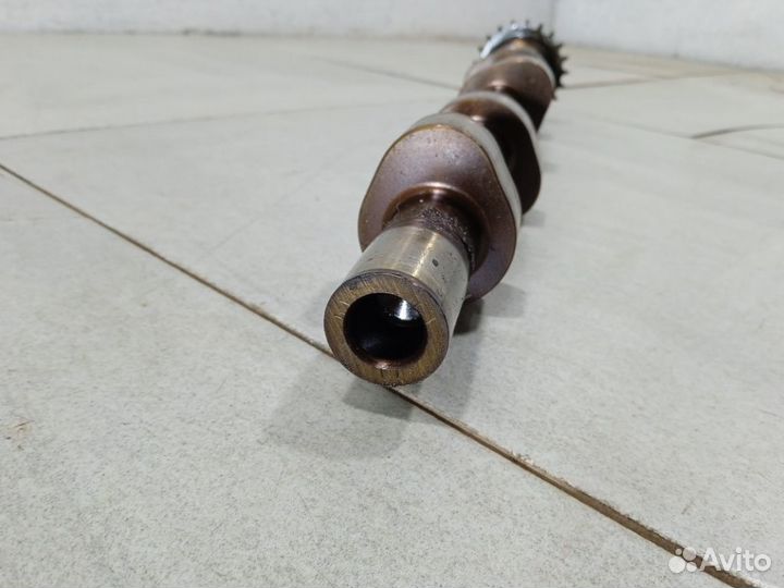 Распредвал выпускной