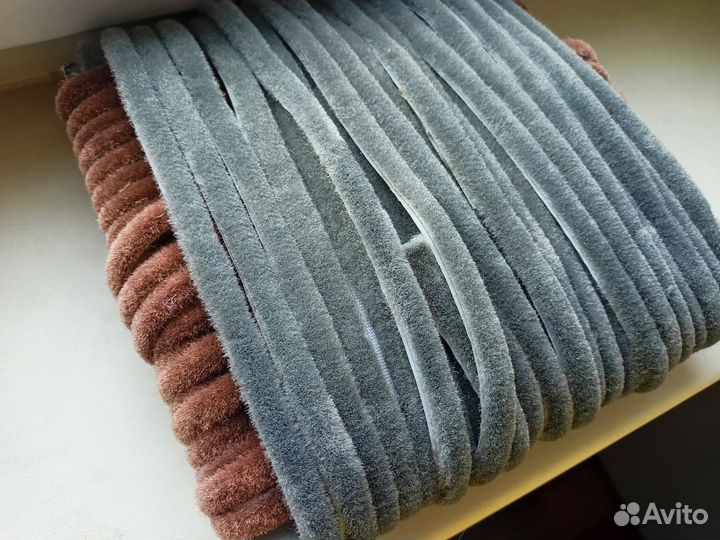 Шлегель уплотнитель для шкафа-купе