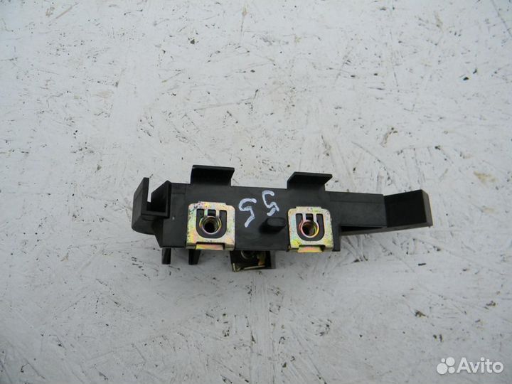 Кронштейн (сопут. товар) A6 C5 1997-2004