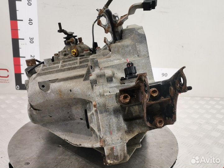 Кпп 5ст (механическая коробка) для Toyota Yaris 1