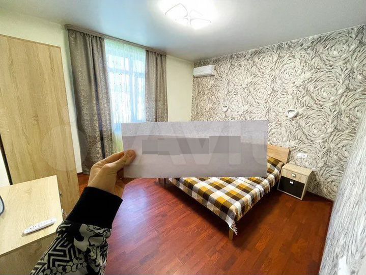 2-к. квартира, 60 м², 1/2 эт.