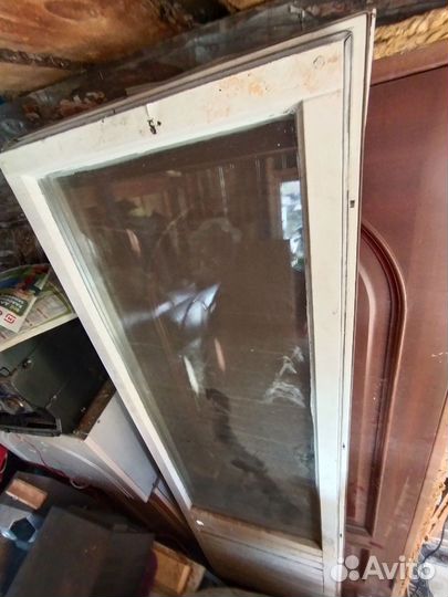 Дверь пластиковая