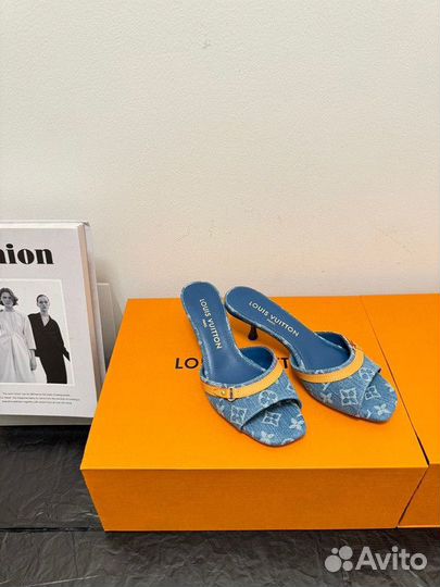 Шлепанцы Louis Vuitton