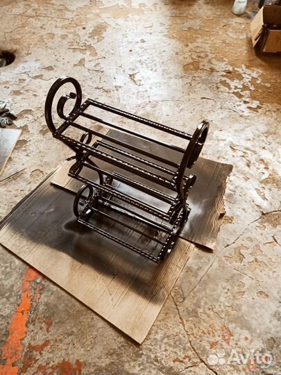 Обувница кованная