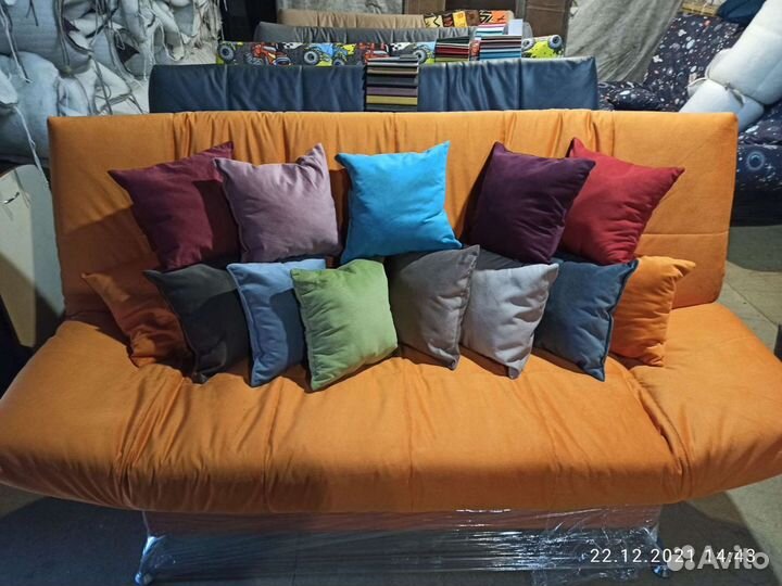 Диван-кровать клик-кляк.Велюр.Новый.В наличии