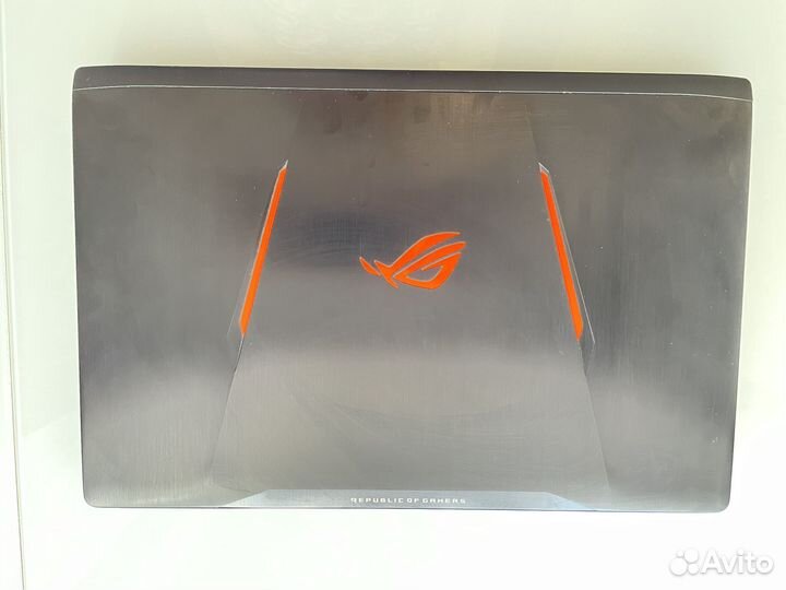 Asus rog strix