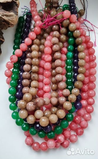 Натуральные камни бусины 10мм