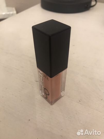 Губная помада Mattever