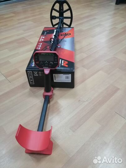 Металлоискатель Minelab vanquish 540