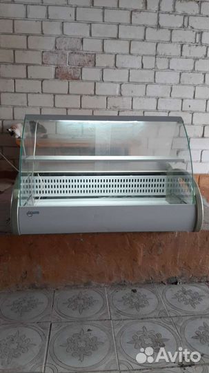 Холодильная витрина