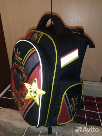 Рюкзак каркасный Hummingbird