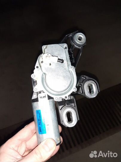 Моторчик стеклоочистителя на мерседес viano 639