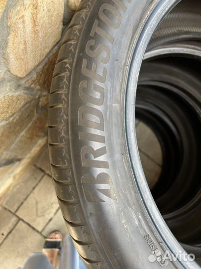 Bridgestone Alenza 001 285/45 R22 110H