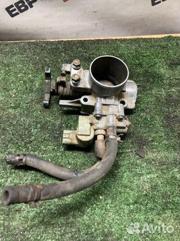 Дроссельная заслонка Toyota Carina седан 1.6 4AFE