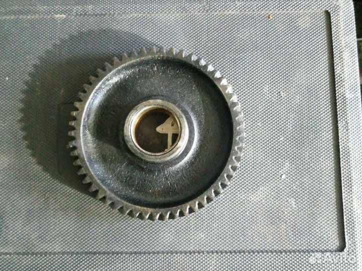 Шестерня промежуточная д-245