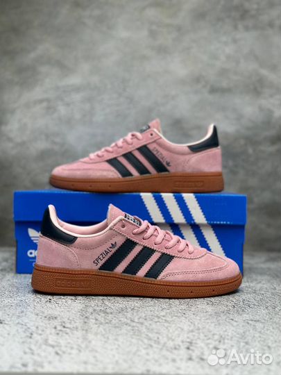 Кроссовки adidas spezial pink