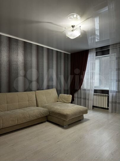 2-к. квартира, 70 м², 3/9 эт.