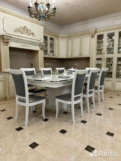 Стол \ стол в наличии