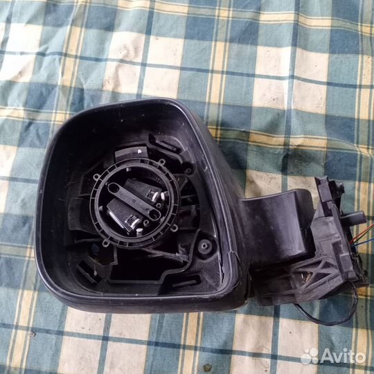 Зеркало левое Ситроен берлинго 2014