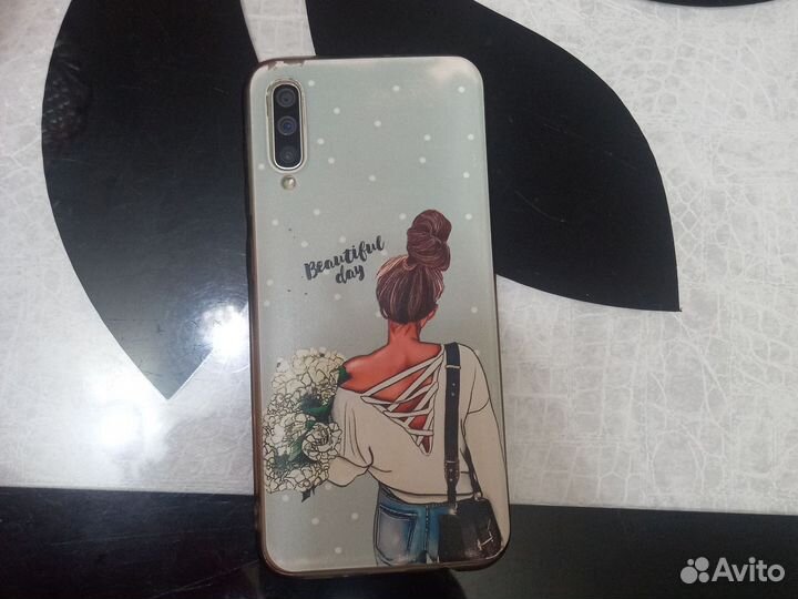 Samsung Galaxy A50, 4/64 ГБ