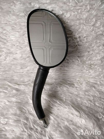 Зеркало на мокик