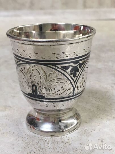 Серебряная стопка, чарка, рюмка