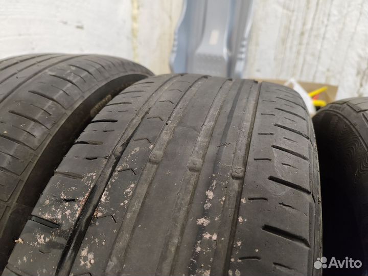 Continental ContiPremiumContact 5 205/55 R16