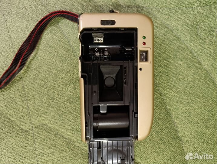 Пленочный фотоаппарат