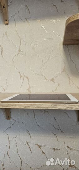 Планшет Apple iPad Pro, 9.7, 128Гб, под SIM карту