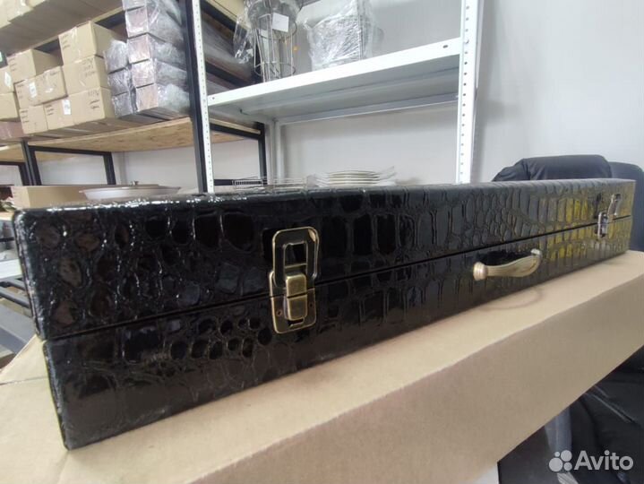 Набор подарочный шампуров в чемодане