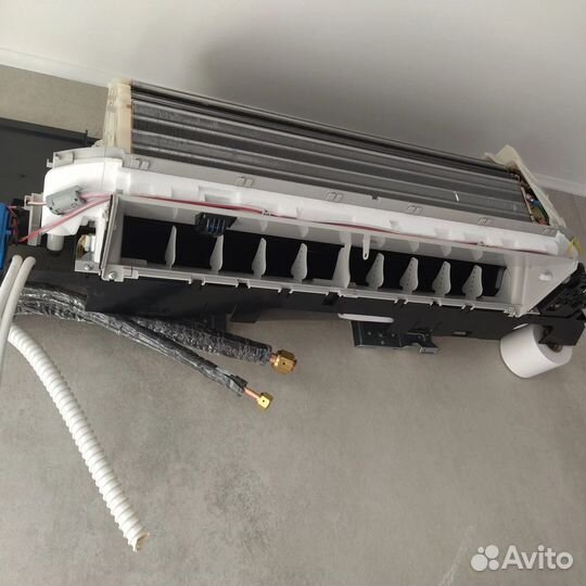 Мастер. Ремонт кондиционеров. Чистка и заправка