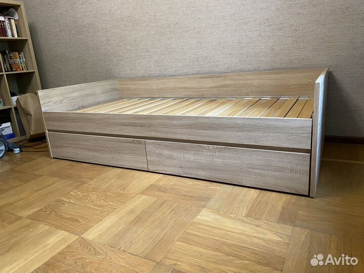 Кровать двухспальная 180 200 IKEA