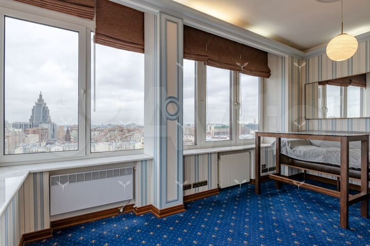 6-к. квартира, 350 м², 17/17 эт.