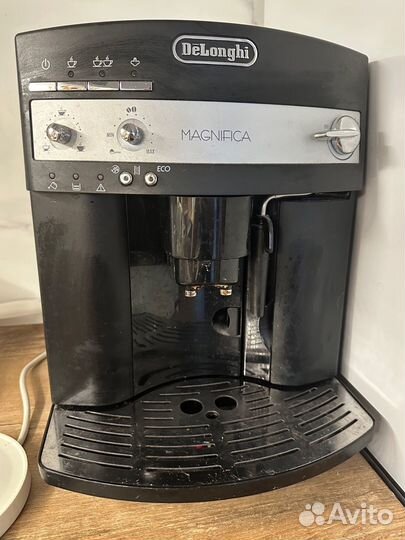 Кофемашина delonghi magnifica