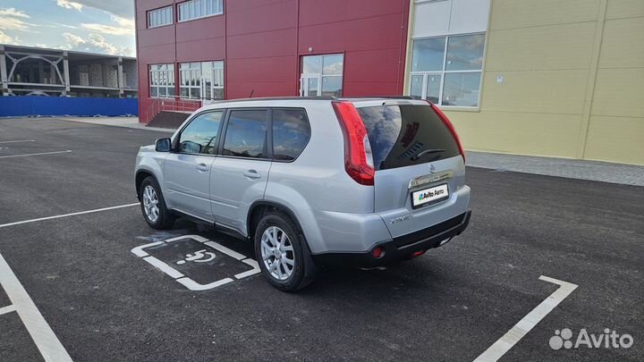 Nissan X-Trail 2.0 CVT, 2011, 201 000 км