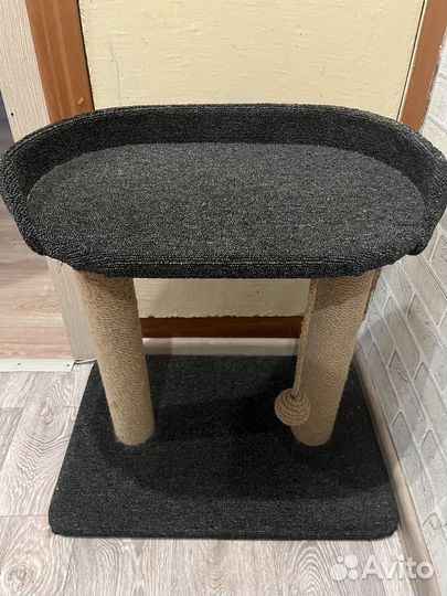 Когтеточка с лежанкой