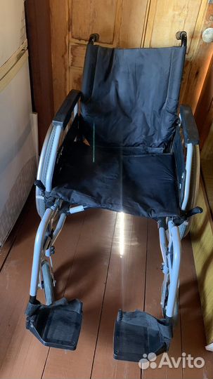 Инвалидная коляска