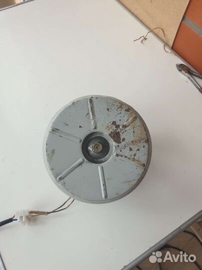 Электромотор для пылесоса времен СССР 400 вт