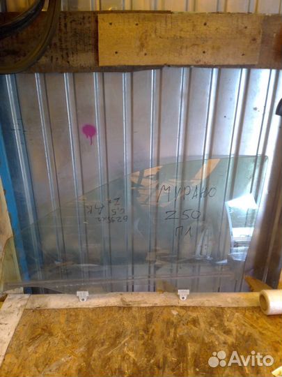 Стекло передней левой двери Nissan Murano Z50