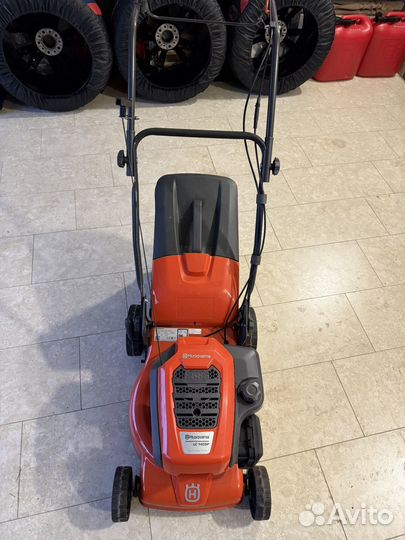 Газонокосилка бензиновая husqvarna