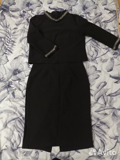 Платье,костюм