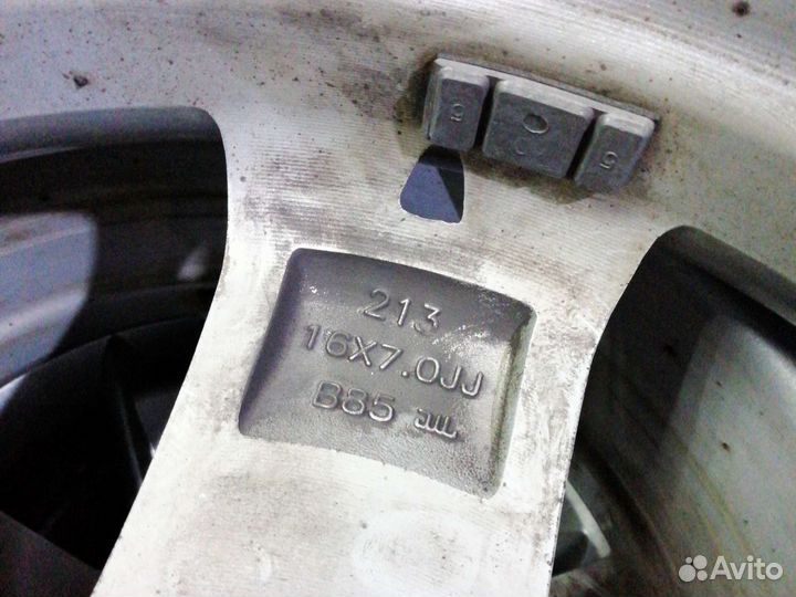 R16 Goodyear Ultragrip Ice Arctic 205/55, PCD 5x120 DIA 74.1