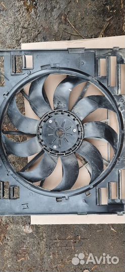 Кожух вентилятора с вентилятором BMW
