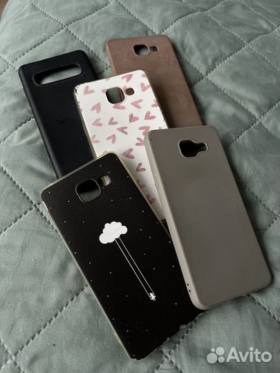 Продам чехол (бампер) на телефон samsung A5, 2016г