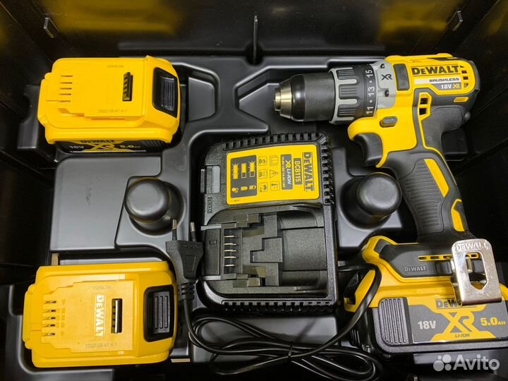 Бесщеточная дрель-шуруповерт dewalt DCD791P3A 18В