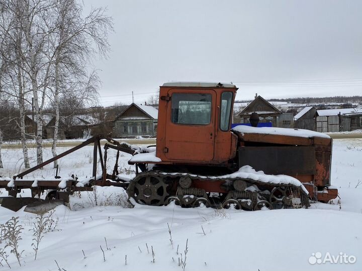 Трактор ВгТЗ ДТ-75, 1984