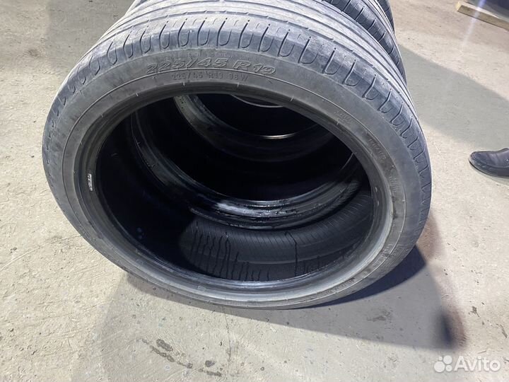 Pirelli Scorpion Verde 225/45 R19