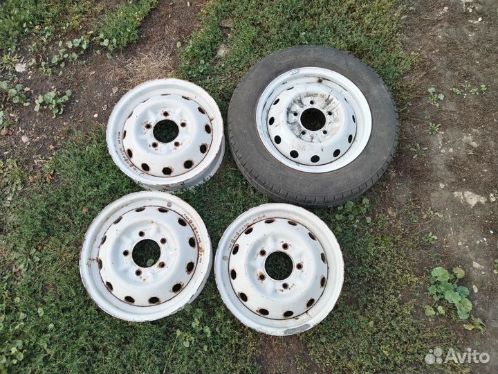 Диски стальные на ниву