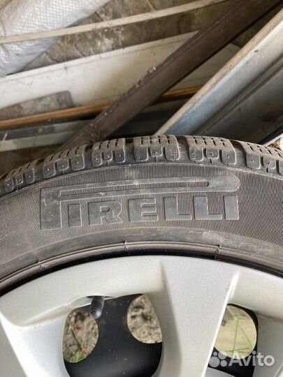 Pirelli Sottozero Winter 240 225/50 R17