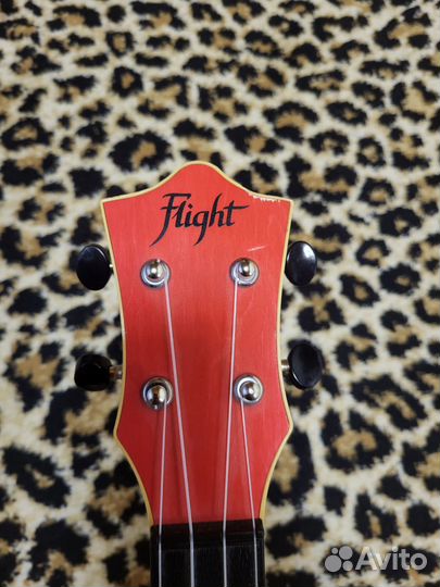Укулеле flight